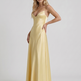 Vestido largo de satén de línea A con escote de pico Adelaide - Amarillo limón