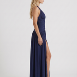 Vestido largo halter fruncido con escote de pico pronunciado Vera - Azul marino